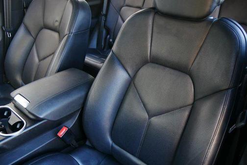 2014 Porsche Cayenne Platinum Edition