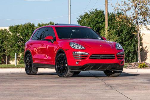 2014 Porsche Cayenne Platinum Edition