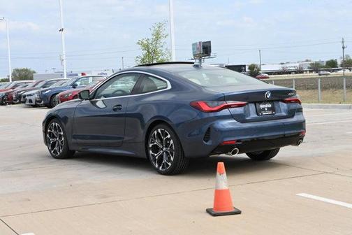 Arctic Race Blue Metallic 2026 BMW 430 i