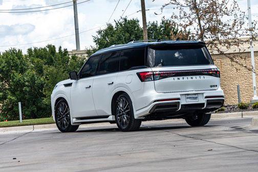 2025 INFINITI QX80 AUTOGRAPH AWD