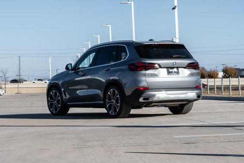 2026 BMW X5 PHEV xDrive50e
