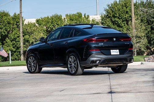 2023 BMW X6 xDrive40i