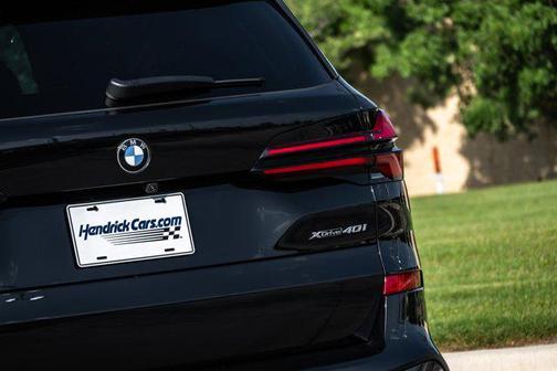 2025 BMW X5 xDrive40i