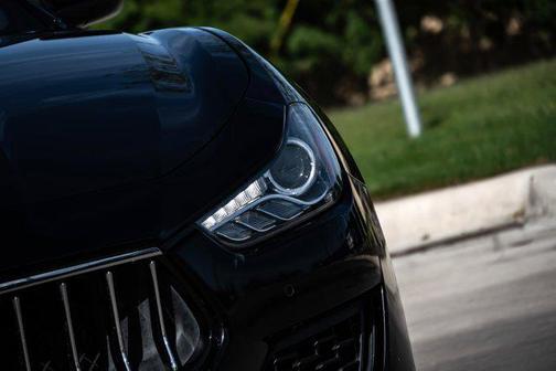2018 Maserati Ghibli Base