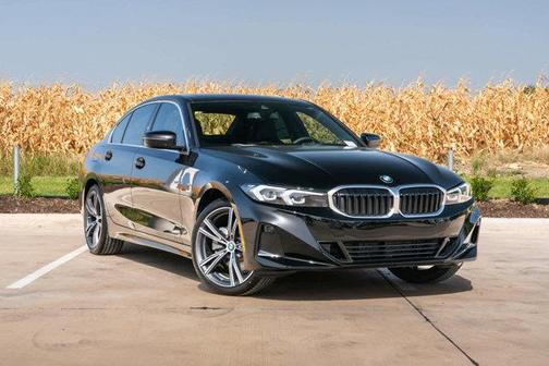 2024 BMW 330 330i Sedan