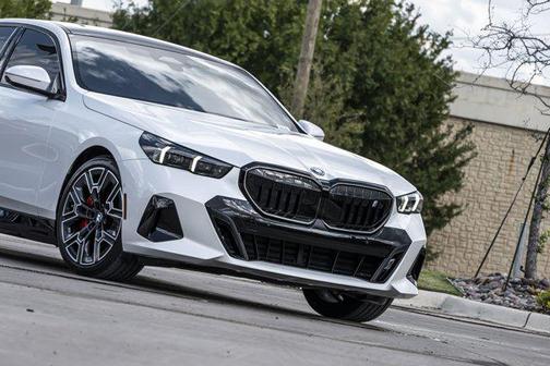 2026 BMW i5 xDrive40