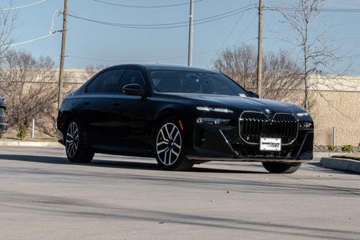 2024 BMW 760 xDrive