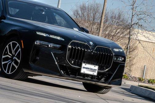2024 BMW 760 xDrive