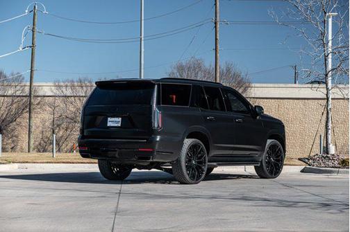 2025 Cadillac Escalade Sport