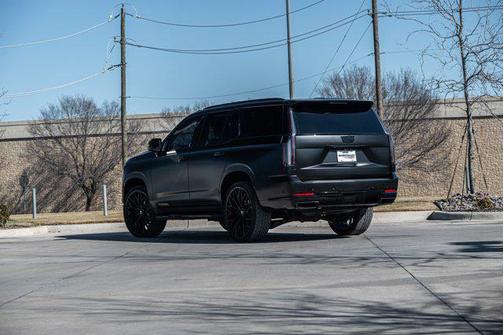 2025 Cadillac Escalade Sport