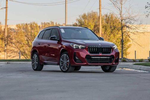 Vegas Red Metallic 2026 BMW X1 xDrive28i