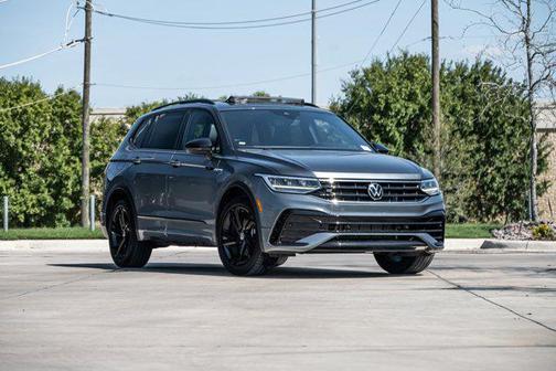 2023 Volkswagen Tiguan 2.0T SE R-Line Black