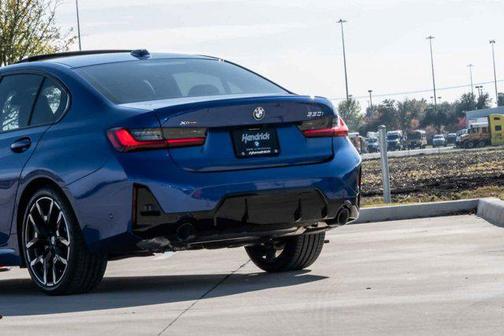 2026 BMW 330 i xDrive