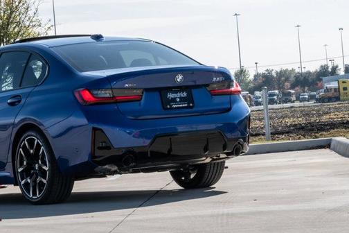 2026 BMW 330 i xDrive