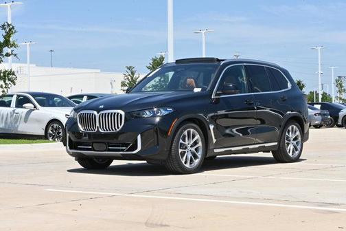 Black Sapphire Metallic 2026 BMW X5 PHEV xDrive50e