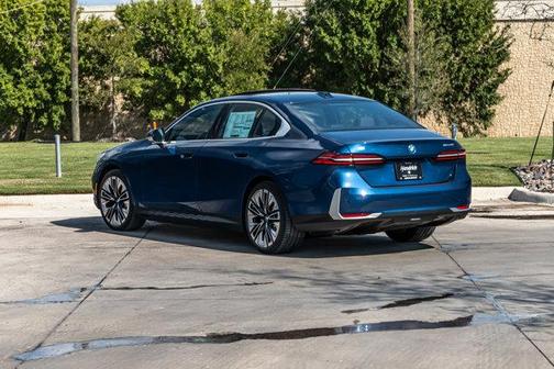 2026 BMW i5 eDrive40