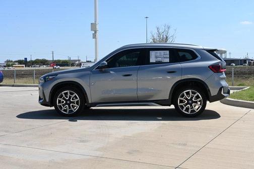 Space Silver Metallic 2026 BMW X1 xDrive28i