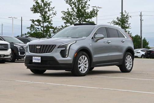 Argent Silver Metallic 2023 Cadillac XT4 Luxury