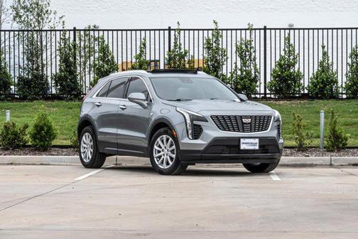 Argent Silver Metallic 2023 Cadillac XT4 Luxury