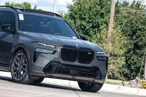 2026 BMW X7 M60i