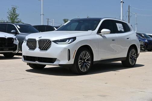 Mineral White Metallic 2026 BMW X3 30 xDrive