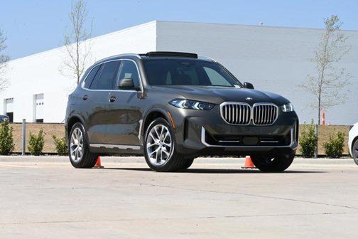 Manhattan Green Metallic 2026 BMW X5 sDrive40i