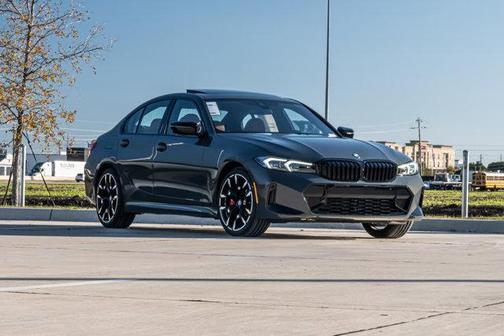 2026 BMW 330 i xDrive