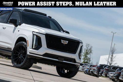 Crystal White Tricoat 2025 Cadillac Escalade Sport