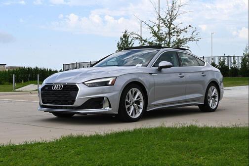 Florett Silver Metallic 2023 Audi A5 Sportback Premium Plus
