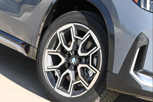 Storm Bay Metallic 2026 BMW X1 xDrive28i