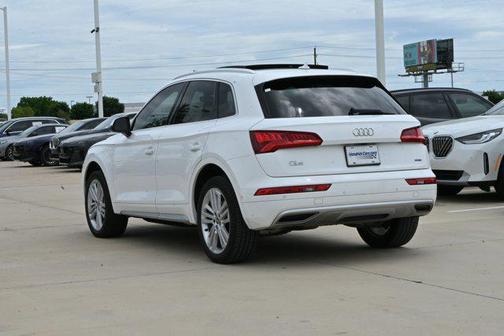 Ibis White 2019 Audi Q5 45 Premium