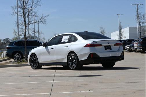 Mineral White Metallic 2026 BMW 540 xDrive