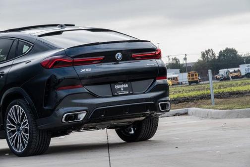 2026 BMW X6 xDrive40i
