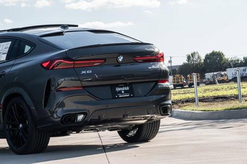 2026 BMW X6 xDrive40i