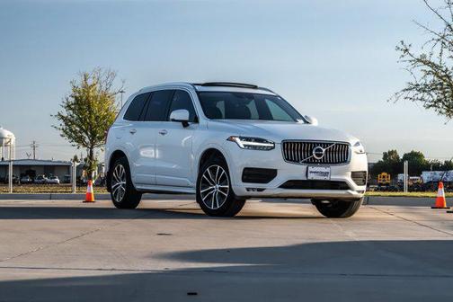 2020 Volvo XC90 T5 Momentum