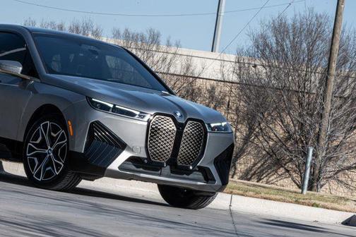 2024 BMW iX xDrive50