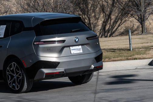 2024 BMW iX xDrive50