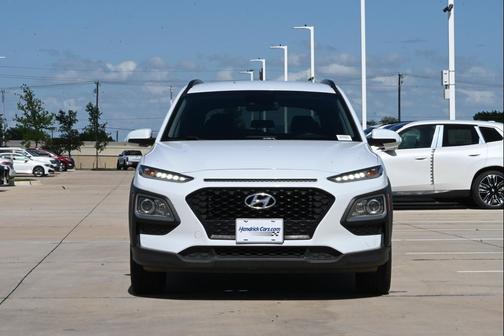 Chalk White 2020 Hyundai KONA SEL