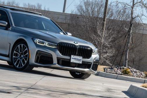 2021 BMW 750 i xDrive