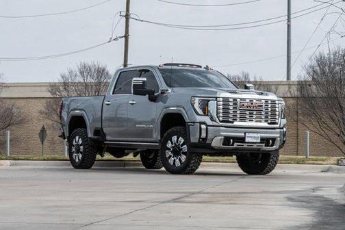 2024 GMC Sierra 2500 Denali