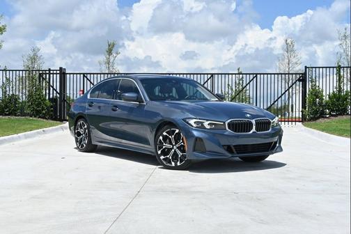 Arctic Race Blue Metallic 2025 BMW 330 i