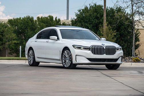 2022 BMW 750 i xDrive
