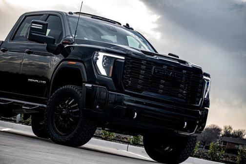 2024 GMC Sierra 3500 Denali