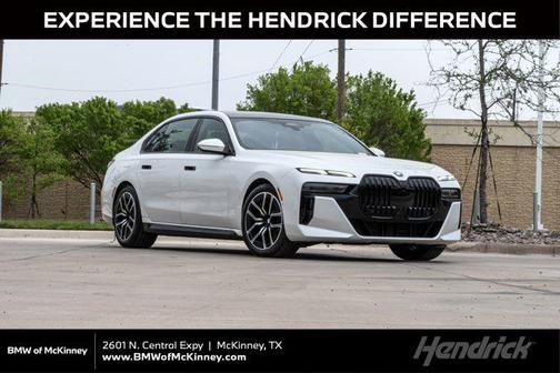 Mineral White Metallic 2023 BMW 740 i