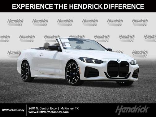 Mineral White Metallic 2025 BMW M440 i xDrive