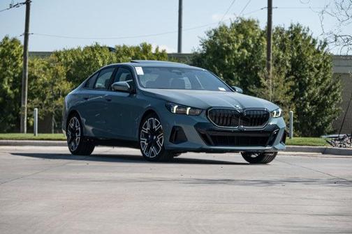 2026 BMW 530 530i