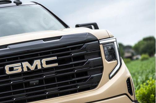 2022 GMC Sierra 1500 Elevation