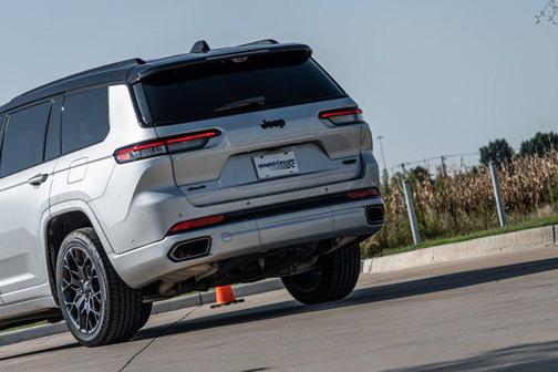 2024 Jeep Grand Cherokee L Summit Reserve