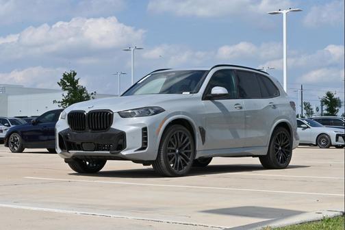 Brooklyn Grey Metallic 2026 BMW X5 sDrive40i