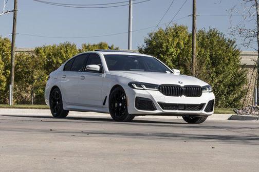 2022 BMW 530 i xDrive